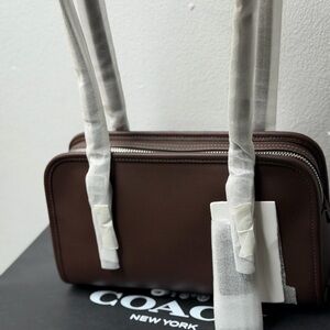 Coach Maple Brown Leather Silver hardware Swing zip Shoulder Bag